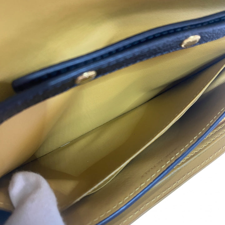 バーバリー Burberry レディース ショルダーバッグ ブラック レザー 斜めがけ クロスボディ