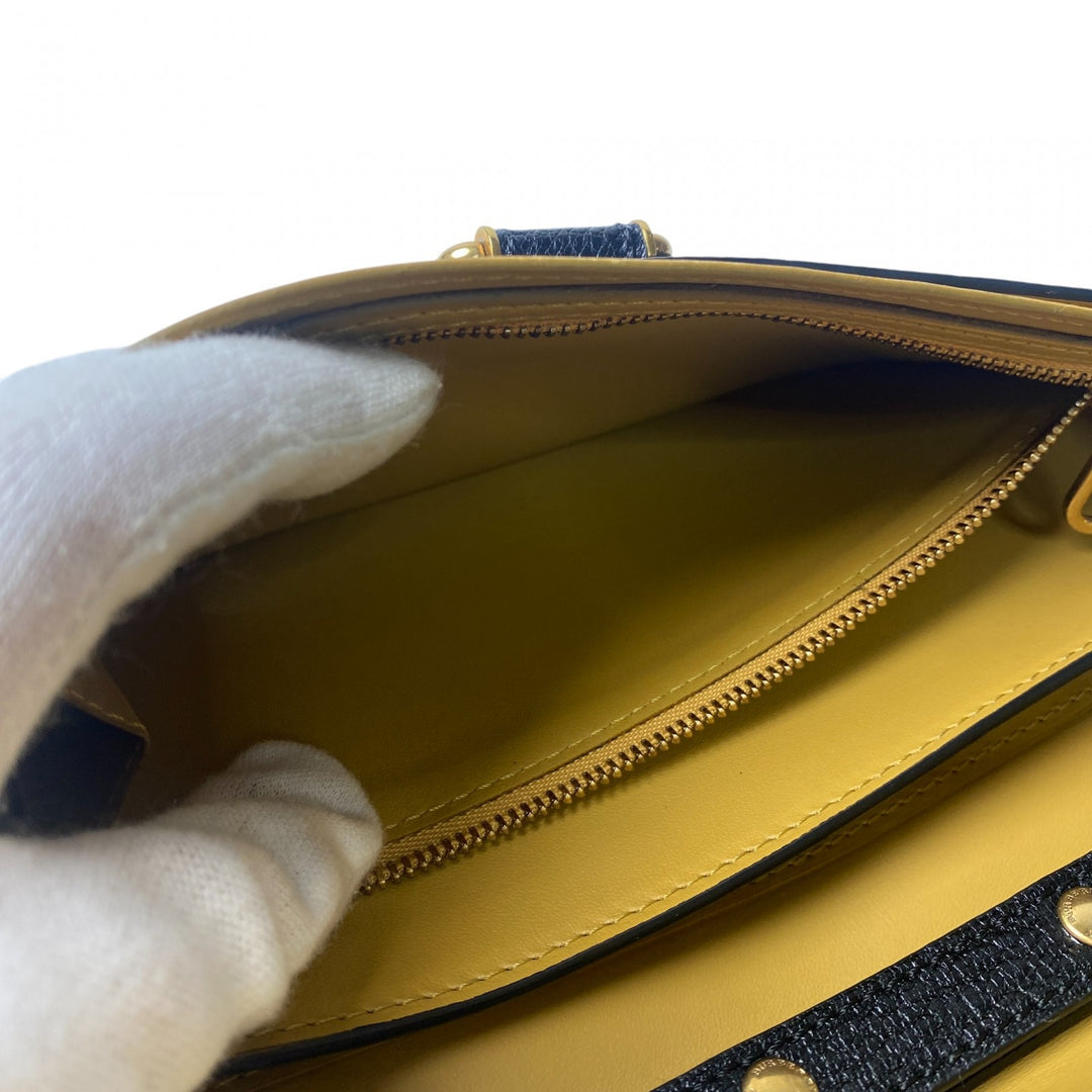 バーバリー Burberry レディース ショルダーバッグ ブラック レザー 斜めがけ クロスボディ