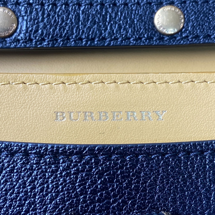 バーバリー Burberry レディース ショルダーバッグ ブラック レザー 斜めがけ クロスボディ