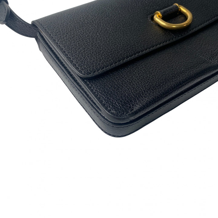 バーバリー Burberry レディース ショルダーバッグ ブラック レザー 斜めがけ クロスボディ