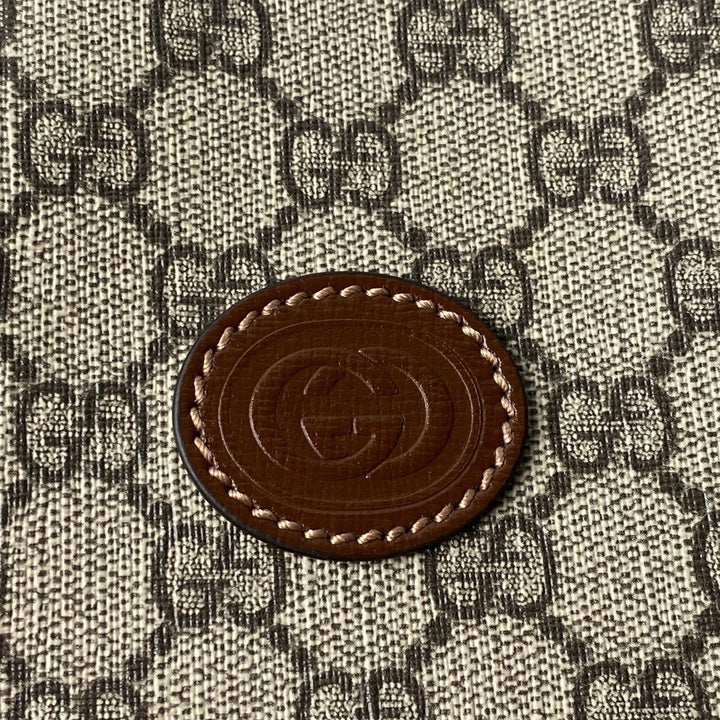 新品 グッチ GUCCI レディース ショルダーバッグ トートバッグ GGスプリーム 674155 斜めがけ クロスボディ