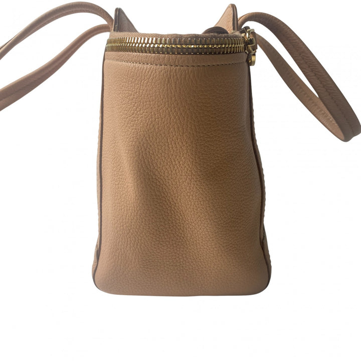 サルヴァトーレフェラガモ Ferragamo レディース トートバッグ ガンチーニ