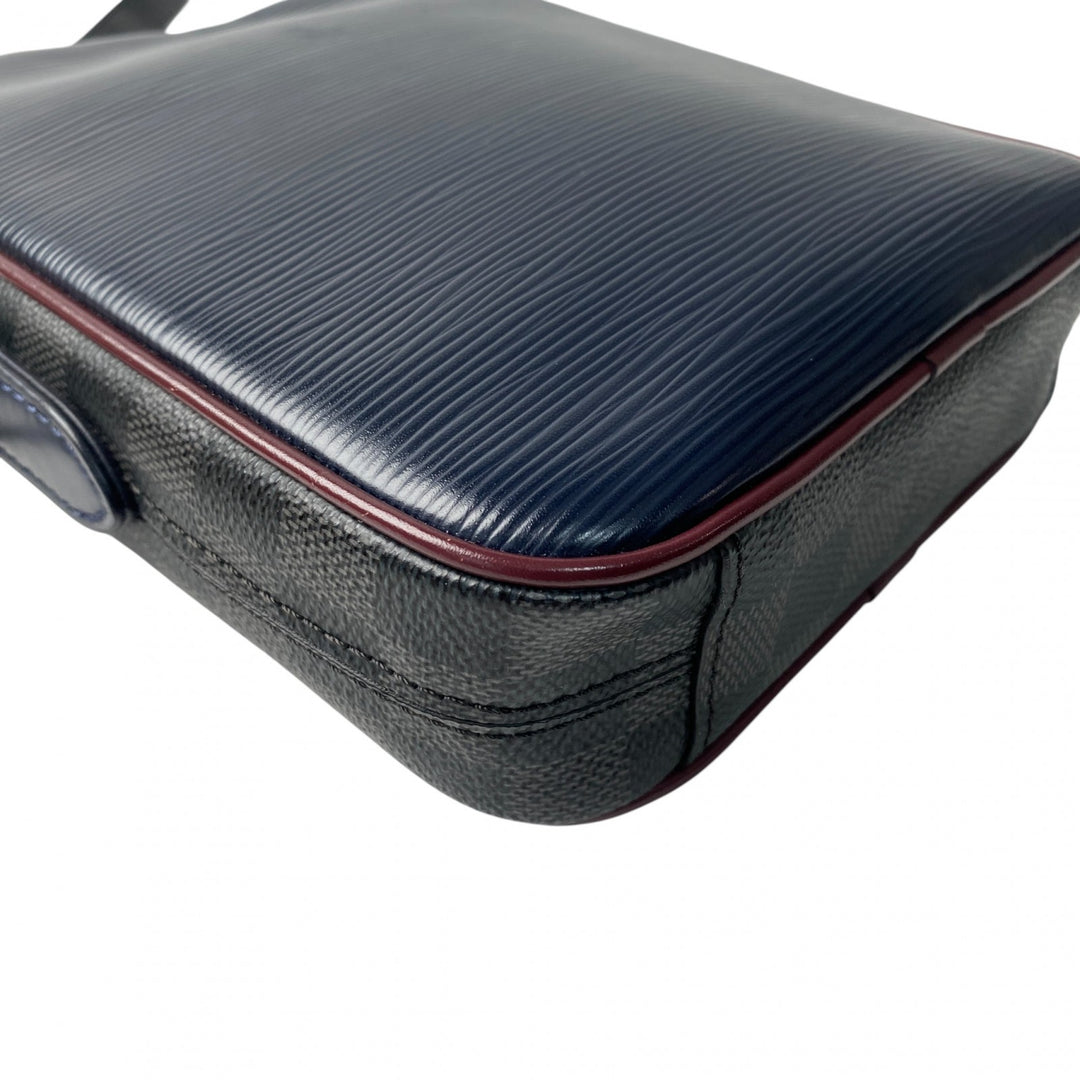 美品 ルイ ヴィトン LOUIS VUITTON メンズ エピ ダミエ ダヌーブ ショルダーバッグ ポシェット M55100 FO2109 斜めがけ クロスボディ