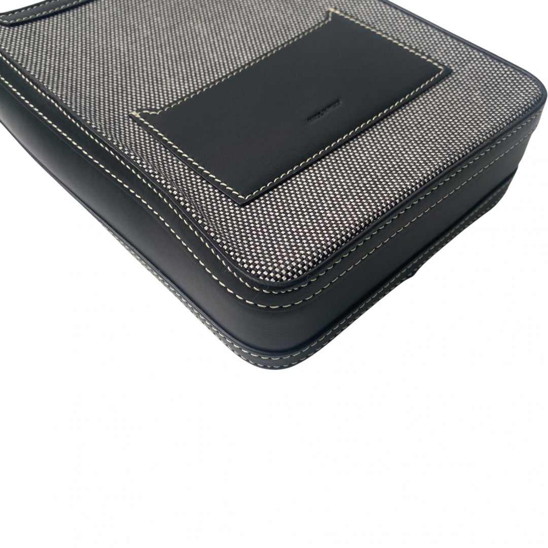 美品 バーバリー Burberry ミニ ショルダーバッグ ポシェット ユニセックス 斜めがけ クロスボディ