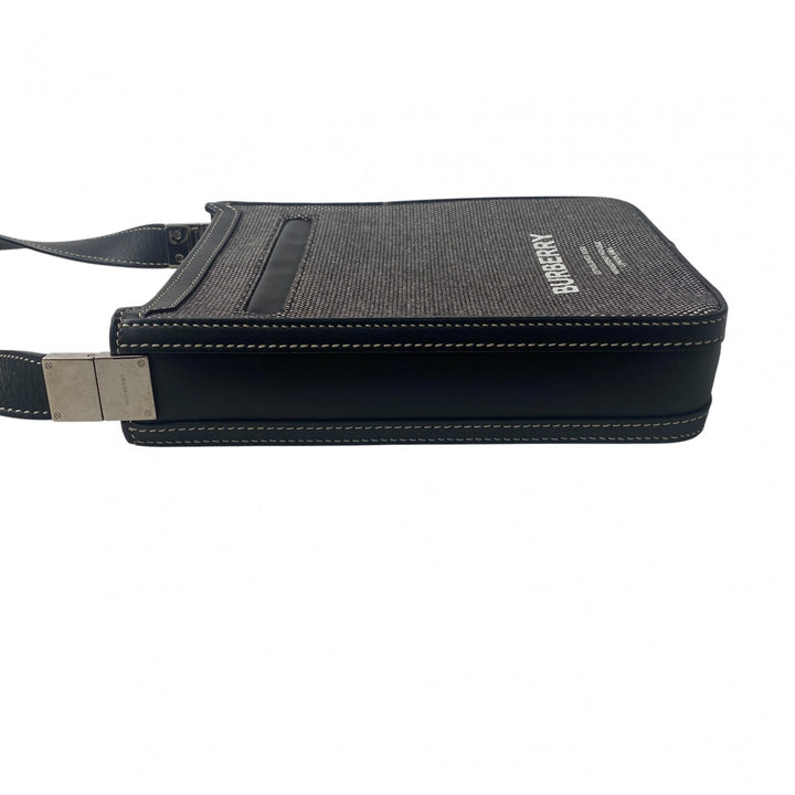 美品 バーバリー Burberry ミニ ショルダーバッグ ポシェット ユニセックス 斜めがけ クロスボディ