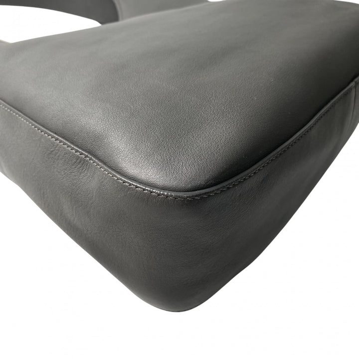 美品 プラダ PRADA レディース レザー ワンショルダーバッグ 肩がけ