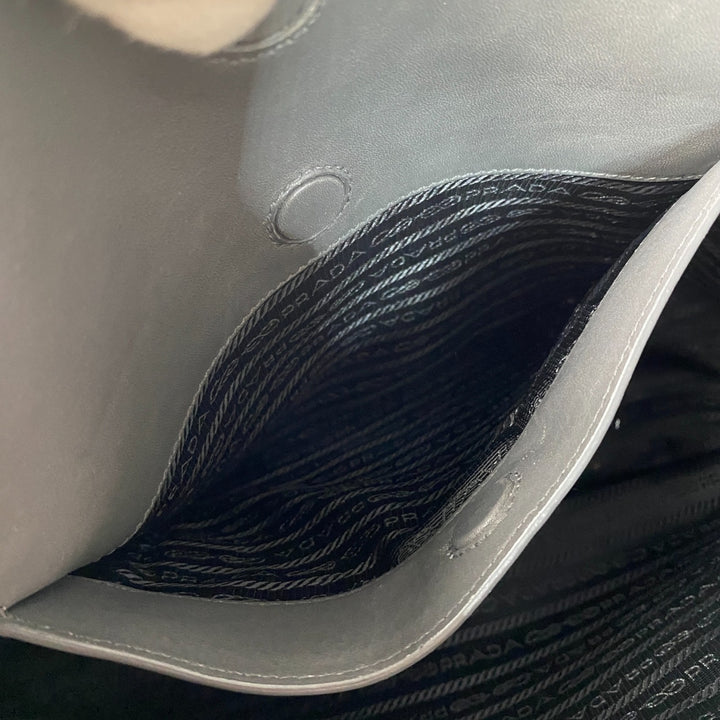 美品 プラダ PRADA レディース レザー ワンショルダーバッグ 肩がけ