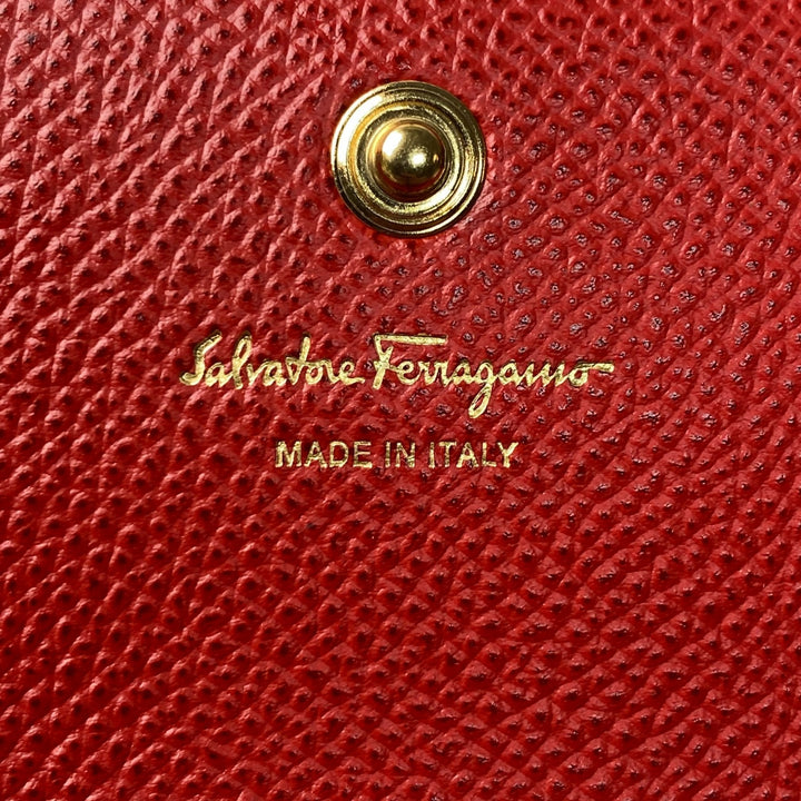未使用 サルヴァトーレフェラガモ Salvatore Ferragamo 長財布 パスケース付き