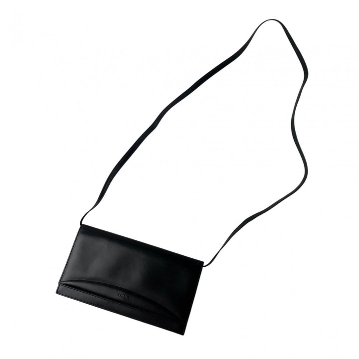 ロエベ LOEWE ショルダーバッグ ポシェット レディース ブラック 黒 レザー 斜めがけ クロスボディ