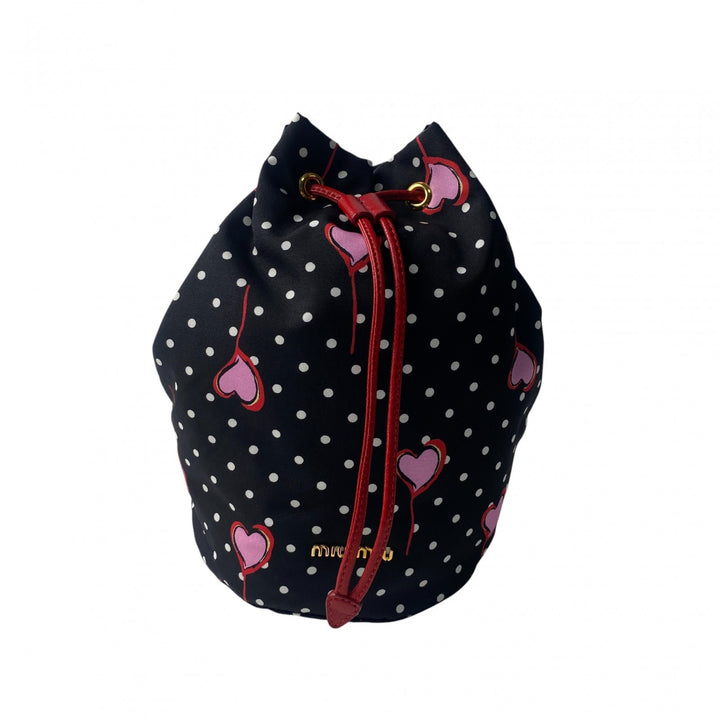 美品 ミュウミュウ MIUMIU レディース 巾着 ポーチ ハート