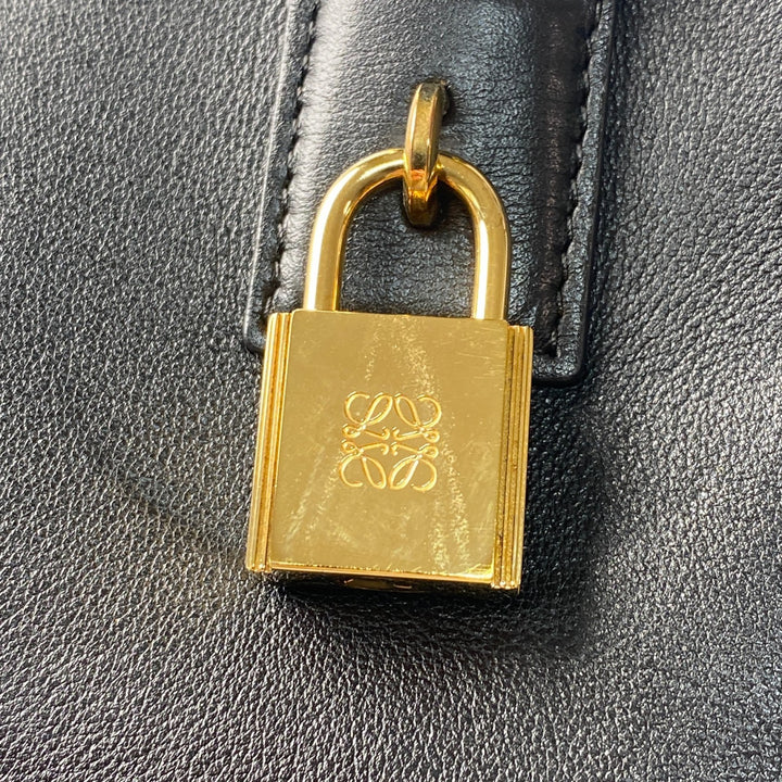 美品 ロエベ LOEWE レディース アマソナ19 A039N10X03 2way ショルダーバッグ ハンドバッグ 斜めがけ クロスボディ