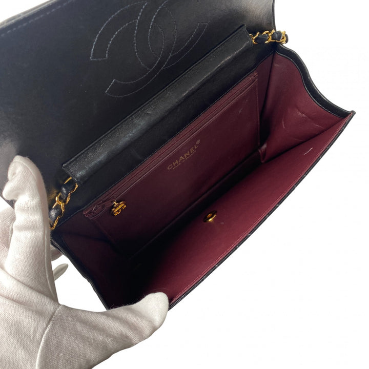 美品 シャネル CHANEL レディース マトラッセ ターンロック チェーンショルダーバッグ 7番台 斜めがけ クロスボディ