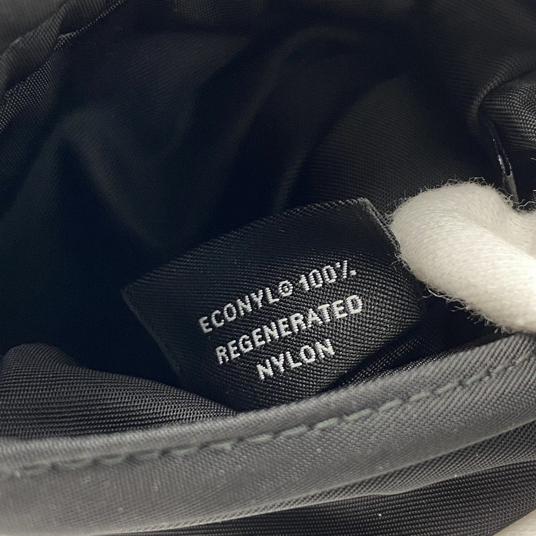 美品 プラダ PRADA ハーネス 犬用 SM 2YX003