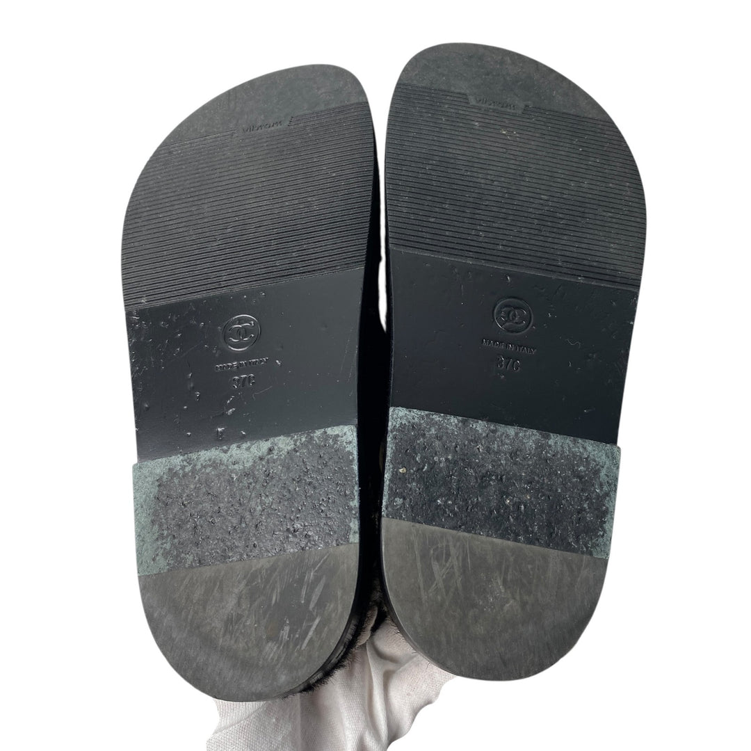 シャネル CHANEL レディース ココマーク ハラコ ボア サンダル 37C G35927