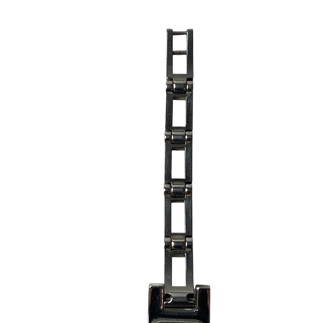 グッチ GUCCI レディース 3900L 腕時計 稼動品 黒文字盤 シルバー