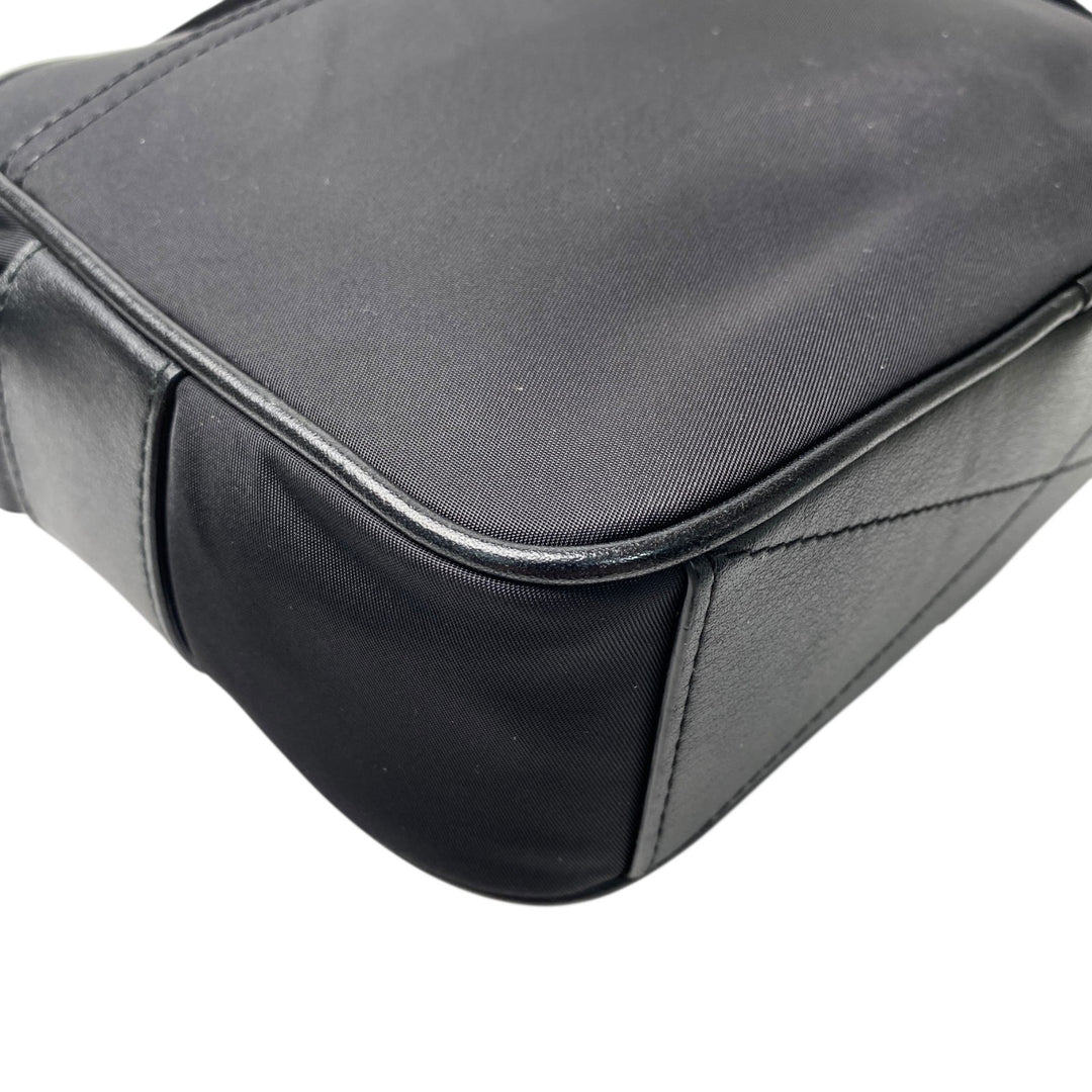 美品 バーバリー Burberry レディース ナイロン ショルダーバッグ 斜めがけ クロスボディ