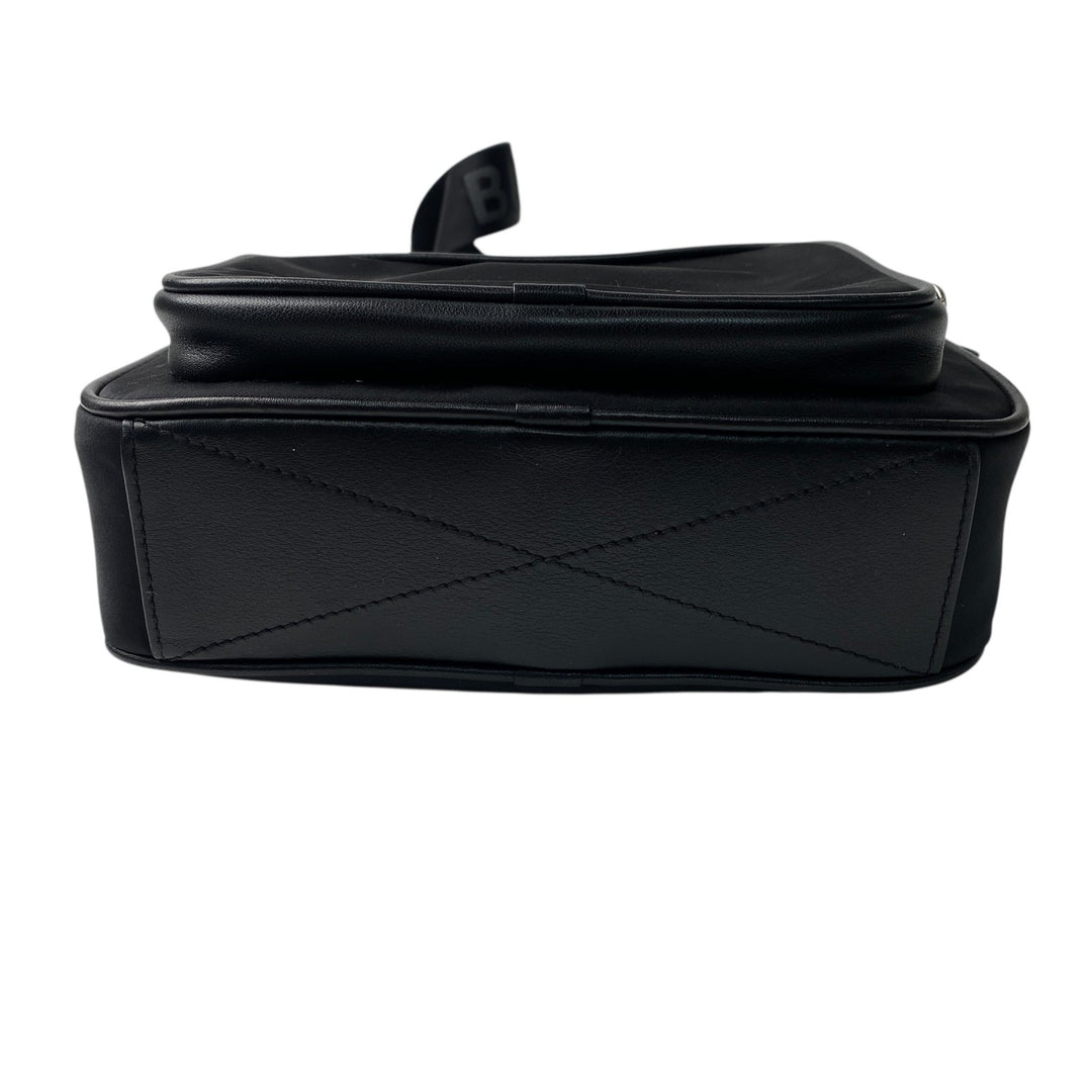 美品 バーバリー Burberry レディース ナイロン ショルダーバッグ 斜めがけ クロスボディ