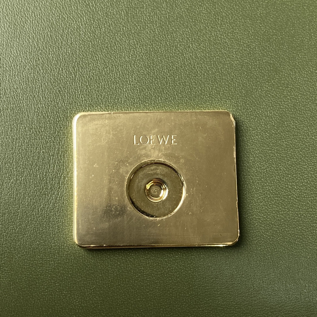 美品 ロエベ LOEWE レディース ゴヤ アコーディオン ショルダーバッグ A896O44X01 斜めがけ クロスボディ