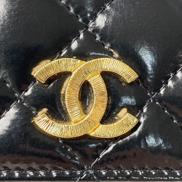 新品同様 シャネル CHANEL レディース マトラッセ AP4261 長財布 ココマーク