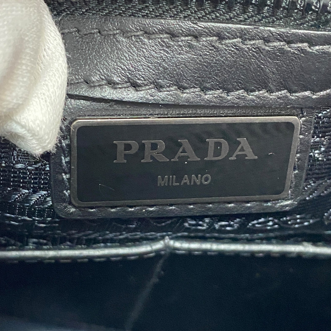 プラダ PRADA メンズ 三角ロゴプレート ショルダーバッグ 斜めがけ クロスボディ