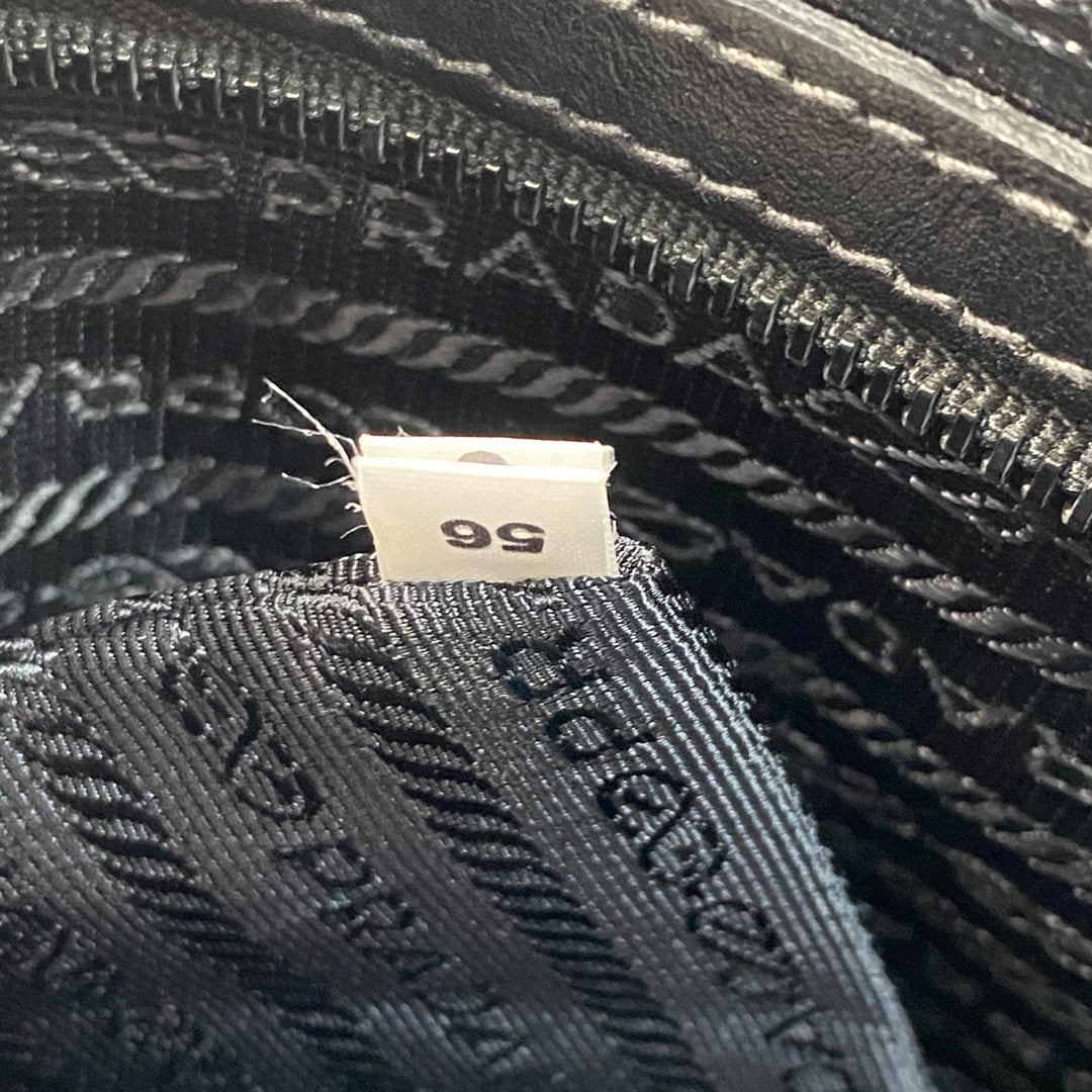 プラダ PRADA メンズ 三角ロゴプレート ショルダーバッグ 斜めがけ クロスボディ