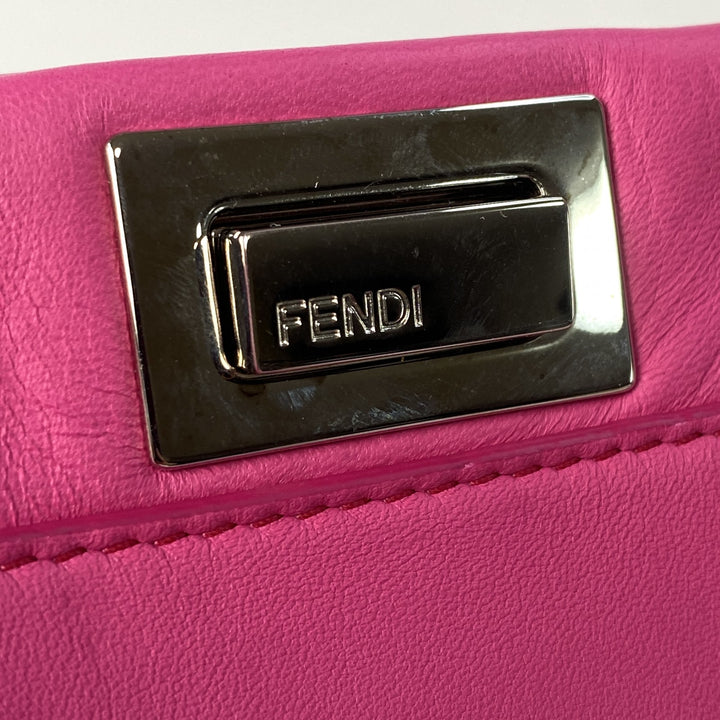 [大幅値下げ]新品同様 フェンディ FENDI レディース ミニ ピーカブー 8BN244 ショルダーバッグ ハンドバッグ 斜めがけ クロスボディ