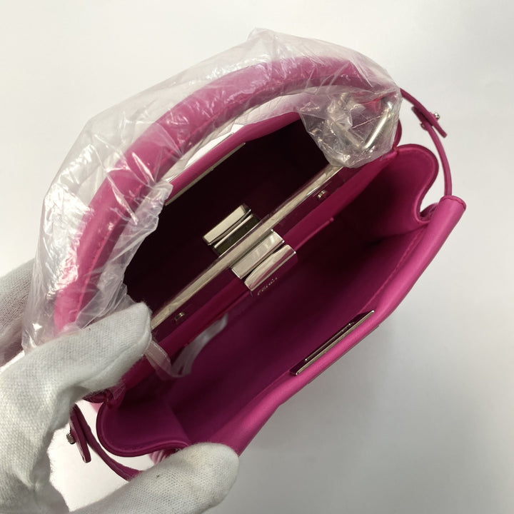 [大幅値下げ]新品同様 フェンディ FENDI レディース ミニ ピーカブー 8BN244 ショルダーバッグ ハンドバッグ 斜めがけ クロスボディ