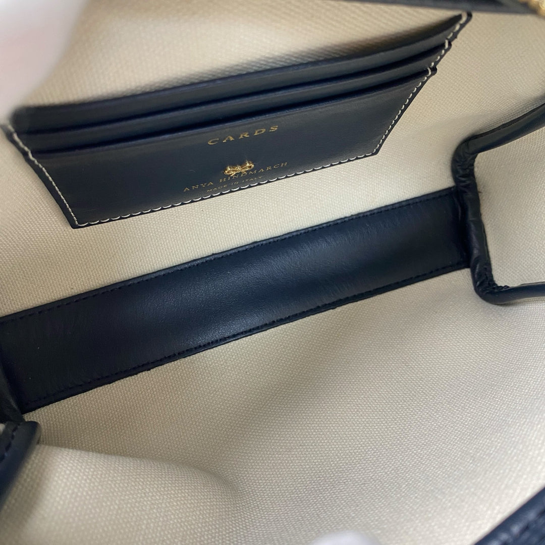 美品 アニヤハインドマーチ Anya Hindmarch レディース Eyes カメラバッグ ショルダーバッグ 斜めがけ クロスボディ