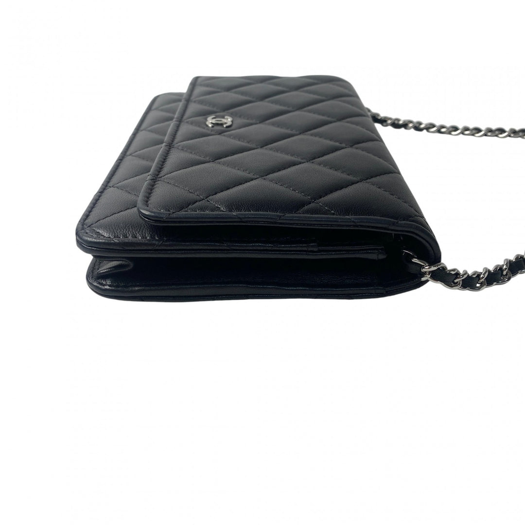 美品 シャネル CHANEL レディース マトラッセ チェーンショルダーウォレットランダム 斜めがけ クロスボディ