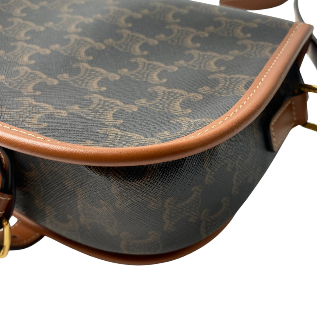 未使用 セリーヌ CELIN ミディアム フォルコ トリオンフ ショルダーバッグ　レディース