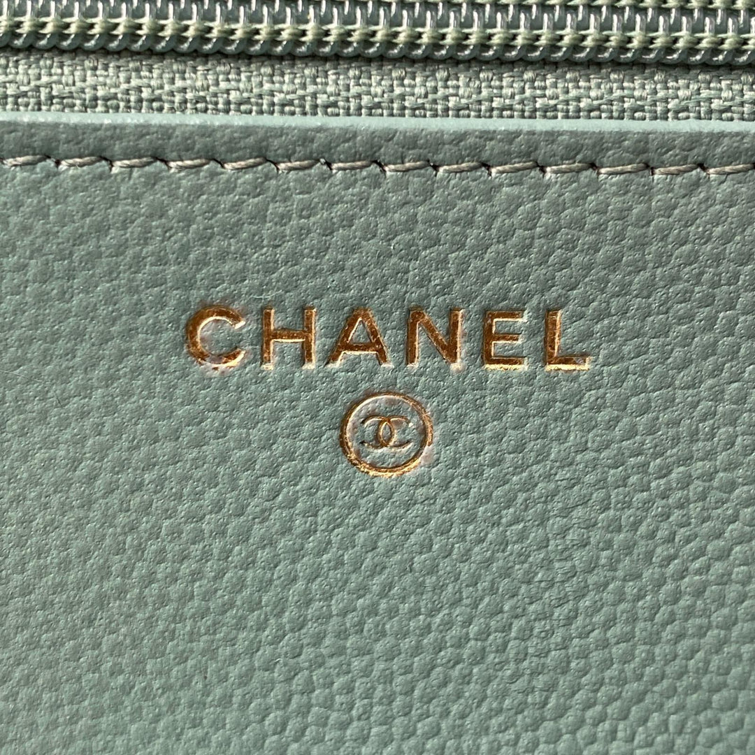 美品 シャネル CHANEL レディース チェーンウォレット キャビアスキン 斜めがけ クロスボディ