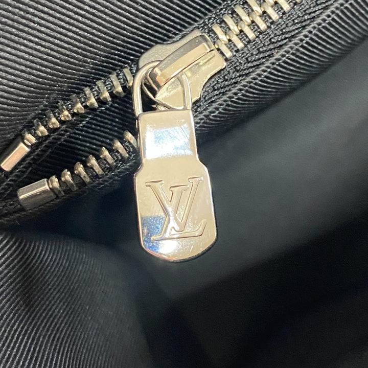 ルイヴィトン LOUIS VUITTON メンズ タイガ ニューフラップメッセンジャー ショルダーバッグ IC M30808 斜めがけ クロスボディ