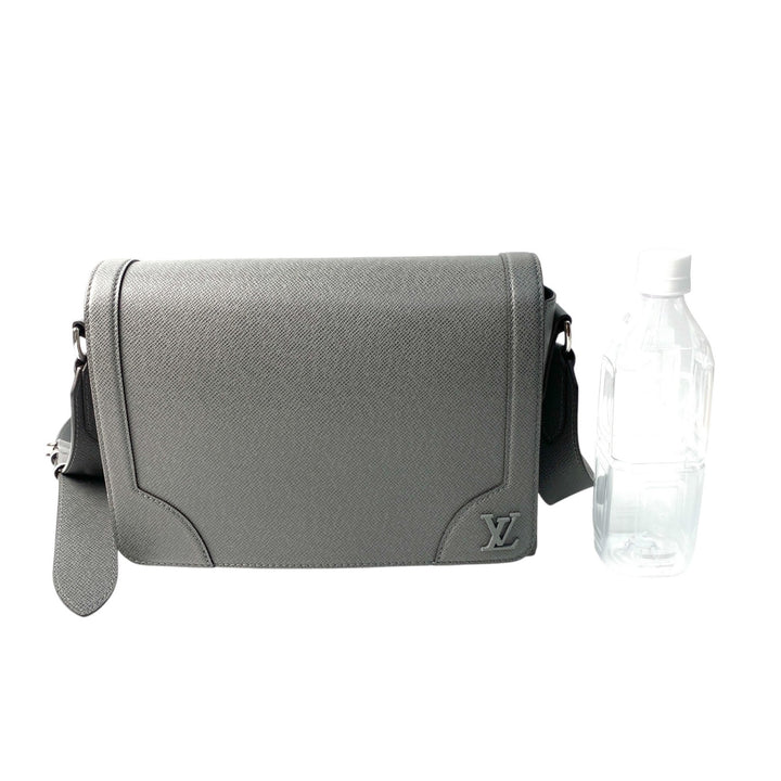 ルイヴィトン LOUIS VUITTON メンズ タイガ ニューフラップメッセンジャー ショルダーバッグ IC M30808 斜めがけ クロスボディ