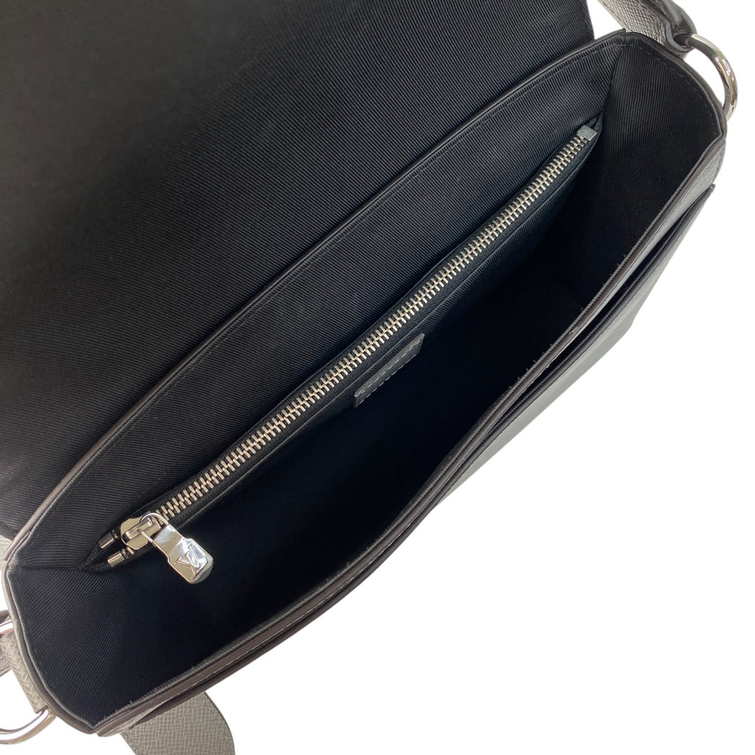 ルイヴィトン LOUIS VUITTON メンズ タイガ ニューフラップメッセンジャー ショルダーバッグ IC M30808 斜めがけ クロスボディ