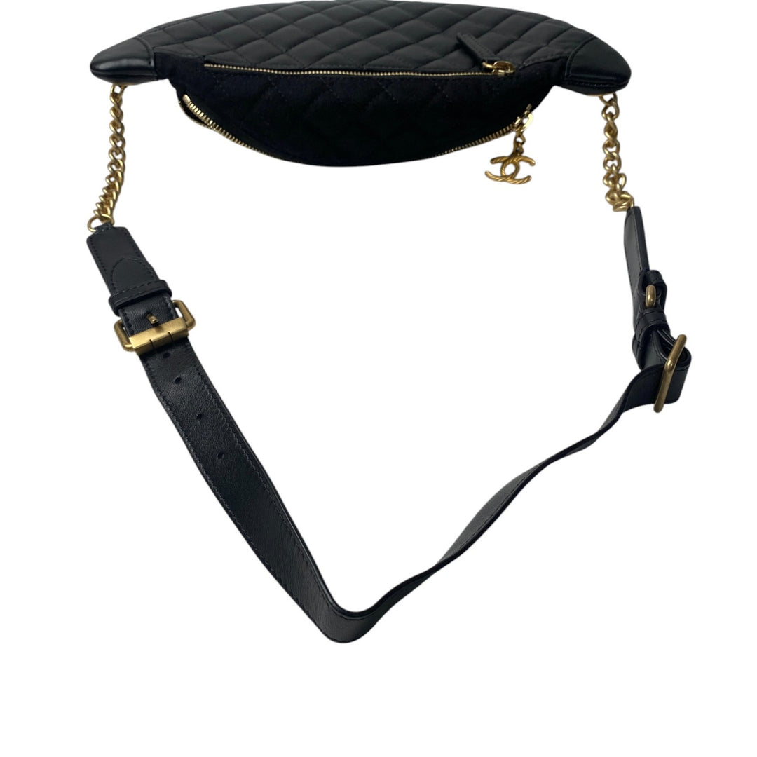 未使用 シャネル CHANEL レディース マリン モチーフ ウール レザー ボディバッグ