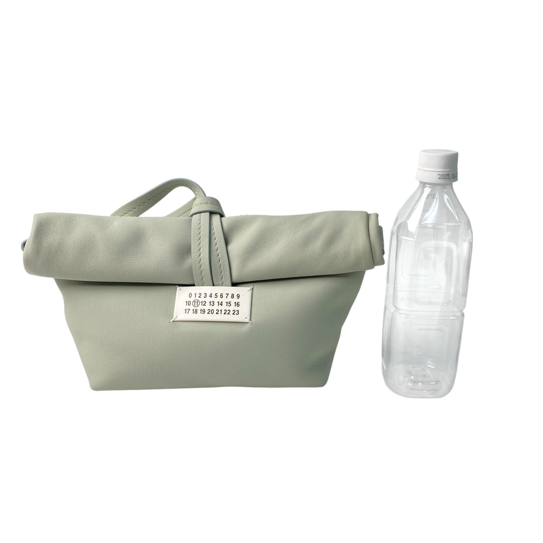 メゾンマルジェラ Maison Margiela レディース ロールトップ レザー クラッチバッグ SB2WD0082