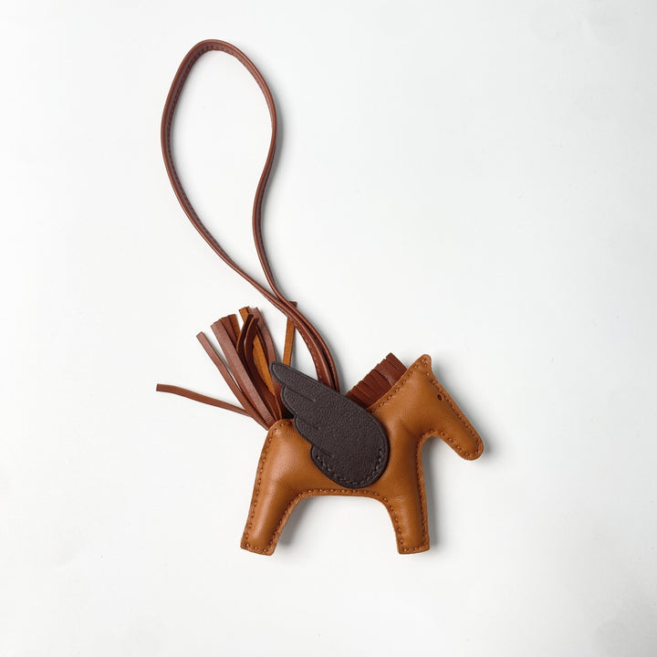 未使用 エルメス HERMES レディース ロデオ ペガサスPM バッグ チャーム W刻印 パンデピス×シエンヌ×モカ