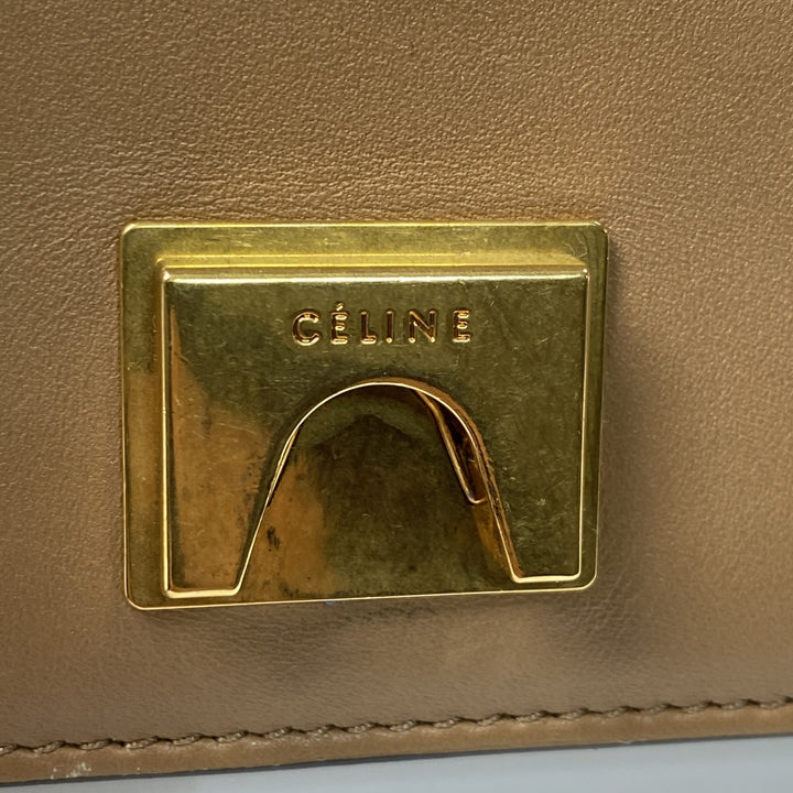 美品 セリーヌ CELINE レディース フレーム レザー ショルダーバッグ