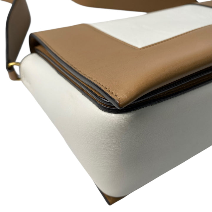 美品 セリーヌ CELINE レディース フレーム レザー ショルダーバッグ