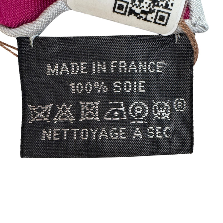 新品 エルメス HERMES ポケットチーフ 《マイヨン・ナジャー》 フィリップ・ムケ レディース