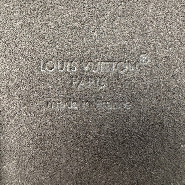 ルイヴィトン LOUIS VUITTON モノグラム iPhoneケース 17Pro バンパー M26892 レディース