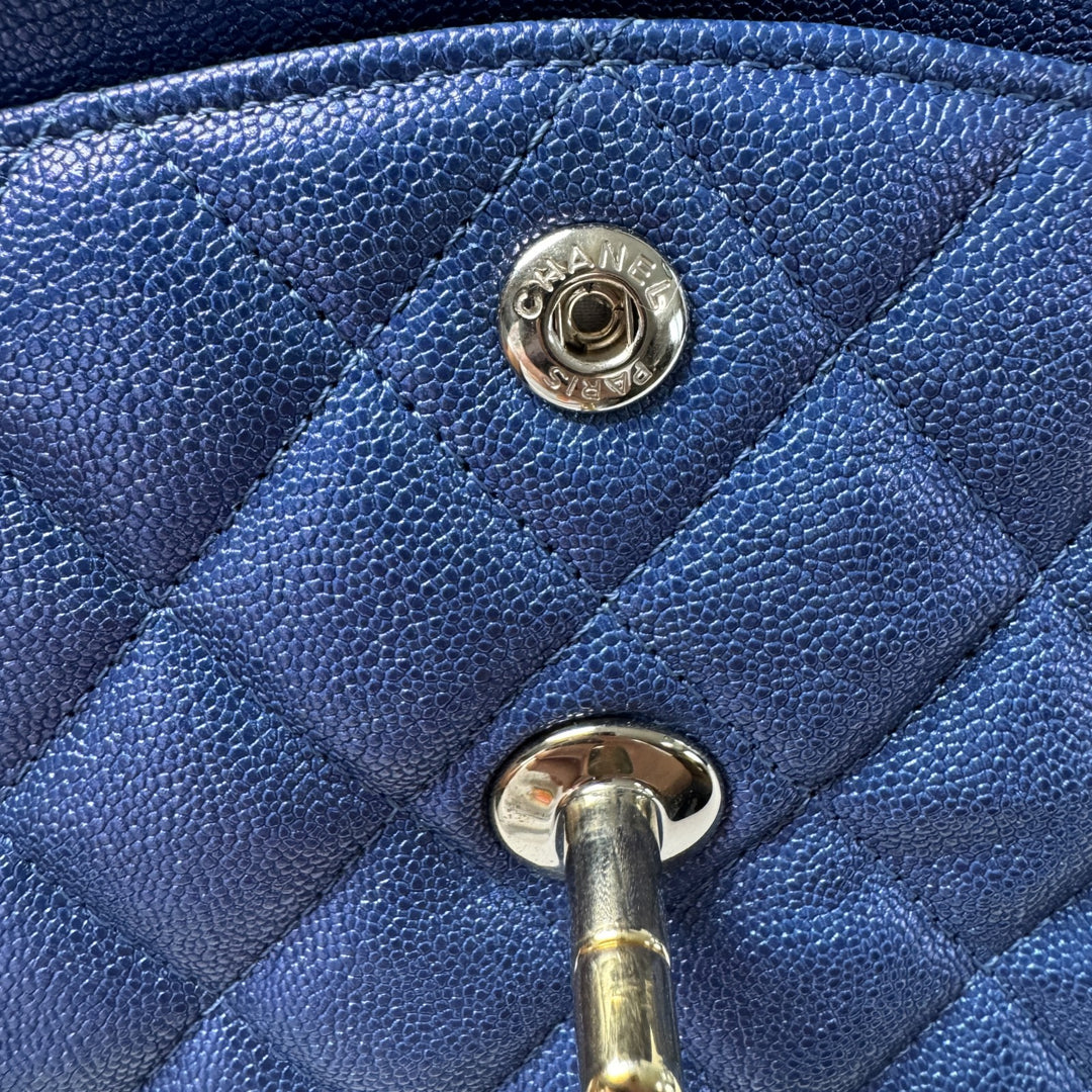 未使用 シャネル CHANEL マトラッセ23 キャビアスキン Wフラップ ショルダーバッグ 27番台 レディース