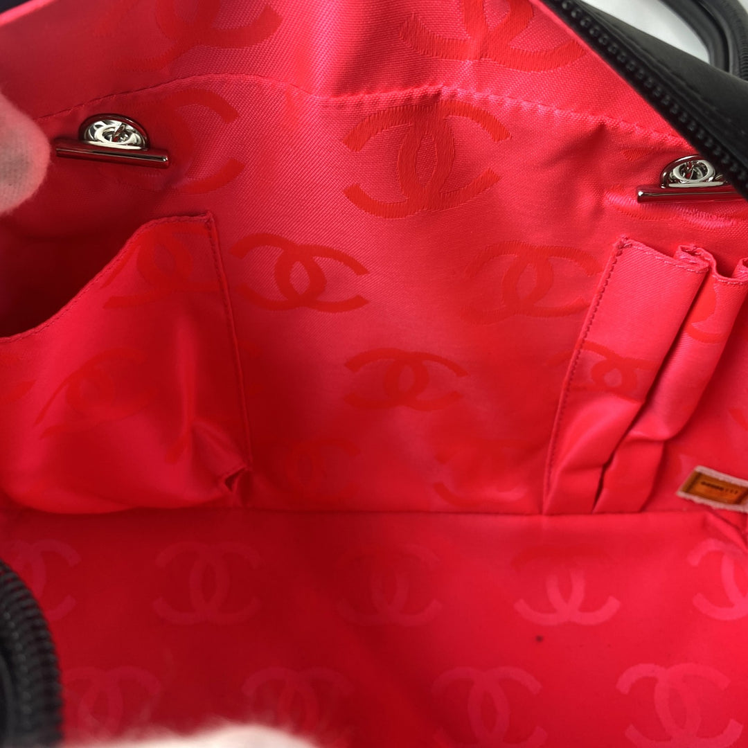 美品 シャネル CHANEL レディース カンボン ボーリングバッグ ココマーク ラムスキン 11番台　Gカード 箱付き