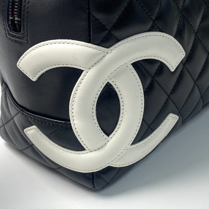 美品 シャネル CHANEL レディース カンボン ボーリングバッグ ココマーク ラムスキン 11番台　Gカード 箱付き