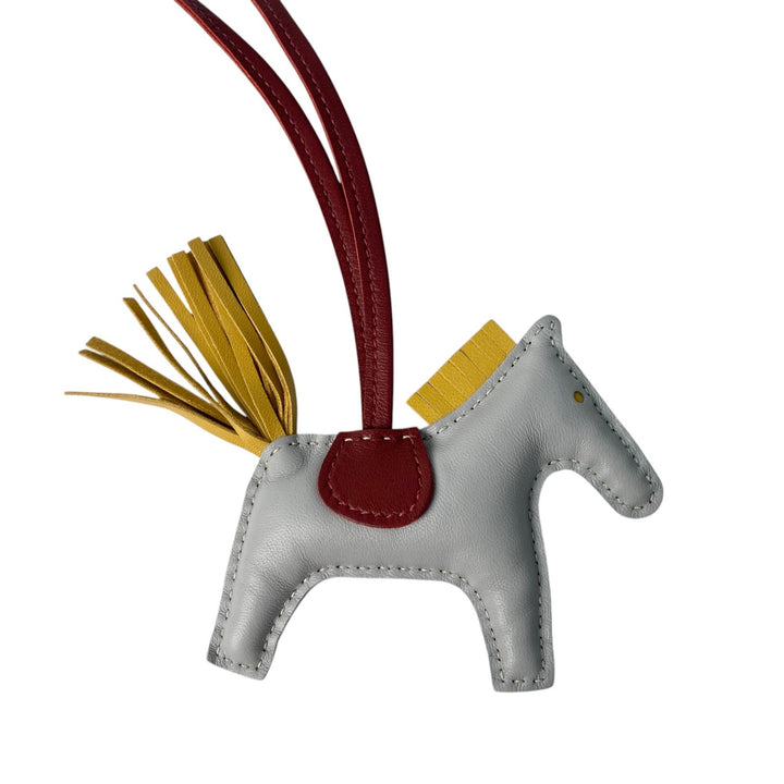 未使用 エルメス HERMES レディース ロデオチャーム PM C刻印