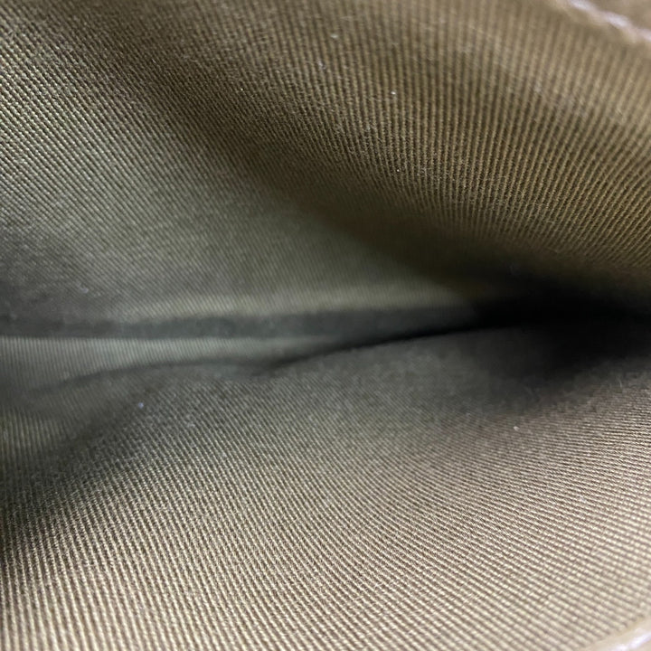 美品 フェラガモ Ferragamo フィアマ Fiamma ショルダーバッグ 斜めがけ クロスボディ メンズ