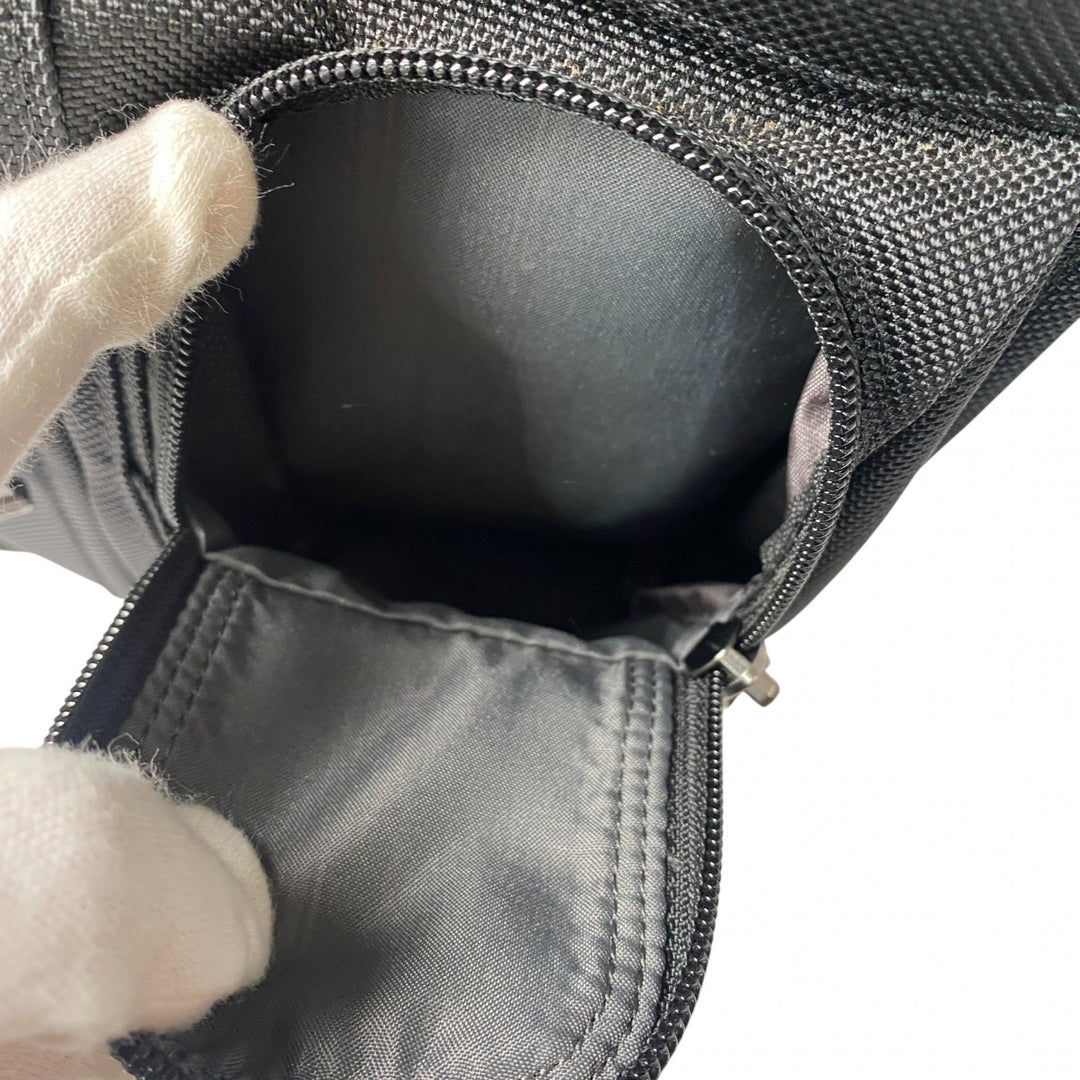 美品 トゥミ TUMI リュック バックパック PC収納 メンズ