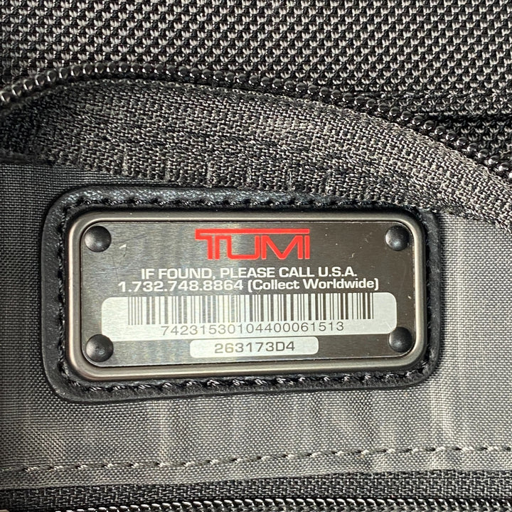 美品 トゥミ TUMI リュック バックパック PC収納 メンズ