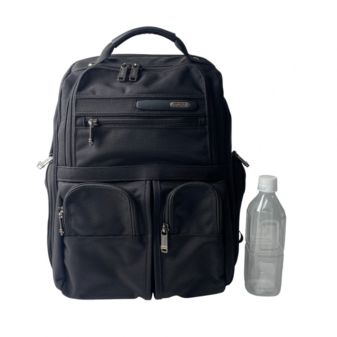美品 トゥミ TUMI リュック バックパック PC収納 メンズ