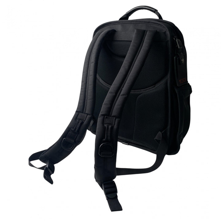 美品 トゥミ TUMI リュック バックパック PC収納 メンズ